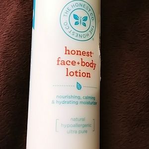 Sealed The Honest Co. Face and body lotion. 8.5 oz